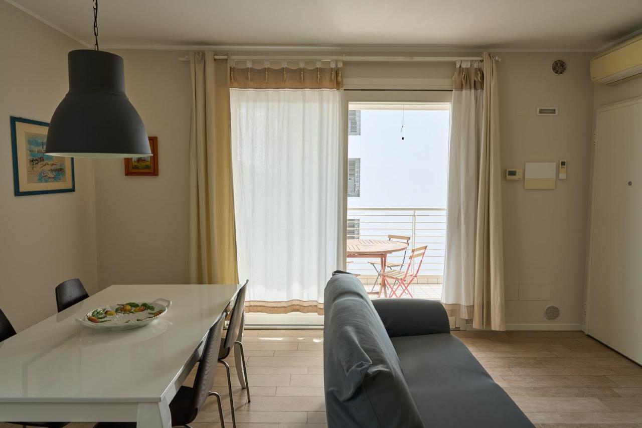 Appartamento Nico Per Famiglie-Lido Di Jesolo-Piazza Trieste Bagian luar foto