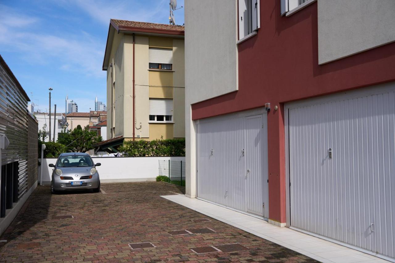 Appartamento Nico Per Famiglie-Lido Di Jesolo-Piazza Trieste Bagian luar foto